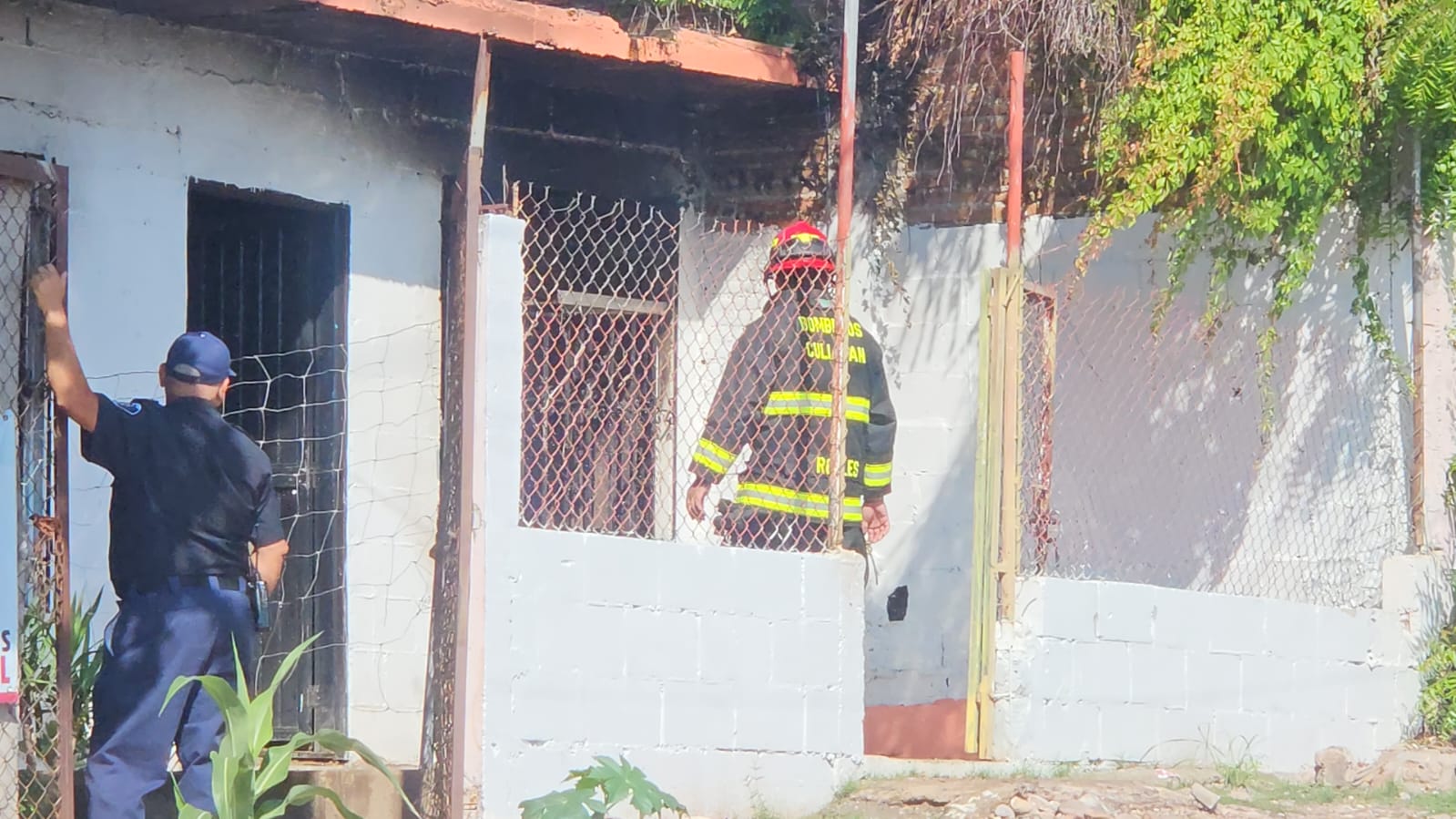 vivienda incendiada en culiacan sinaloa
