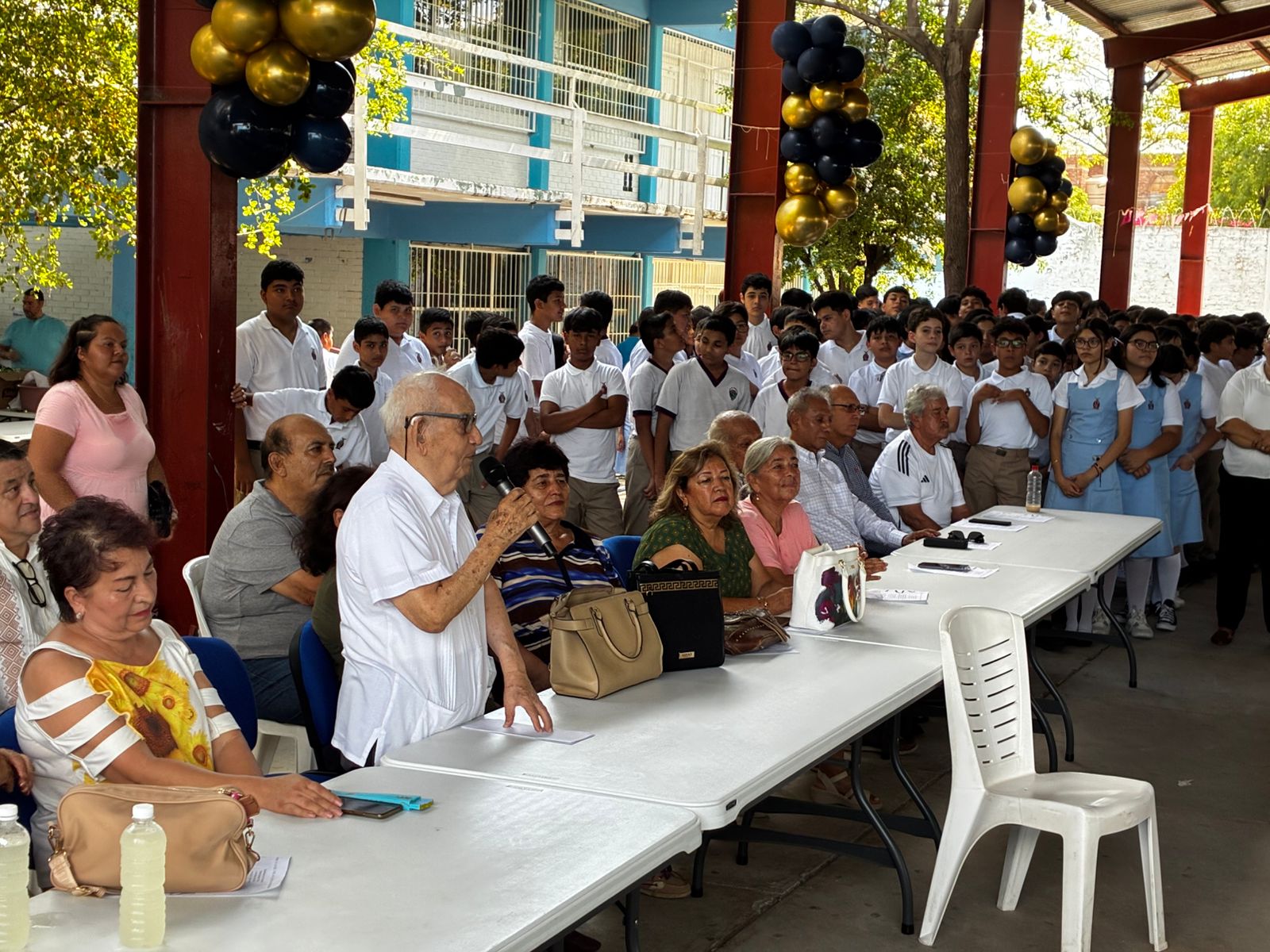 Aniversario de Escuela Secundaria en Mazatlán
