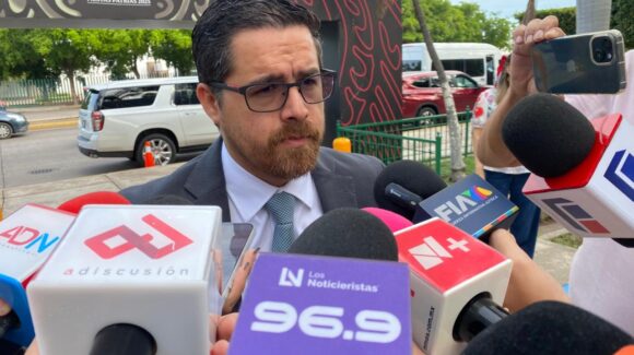 “Esperemos pronto esté mejor”; escolta de nieta de Rocha será sometido a segunda cirugía: Salud