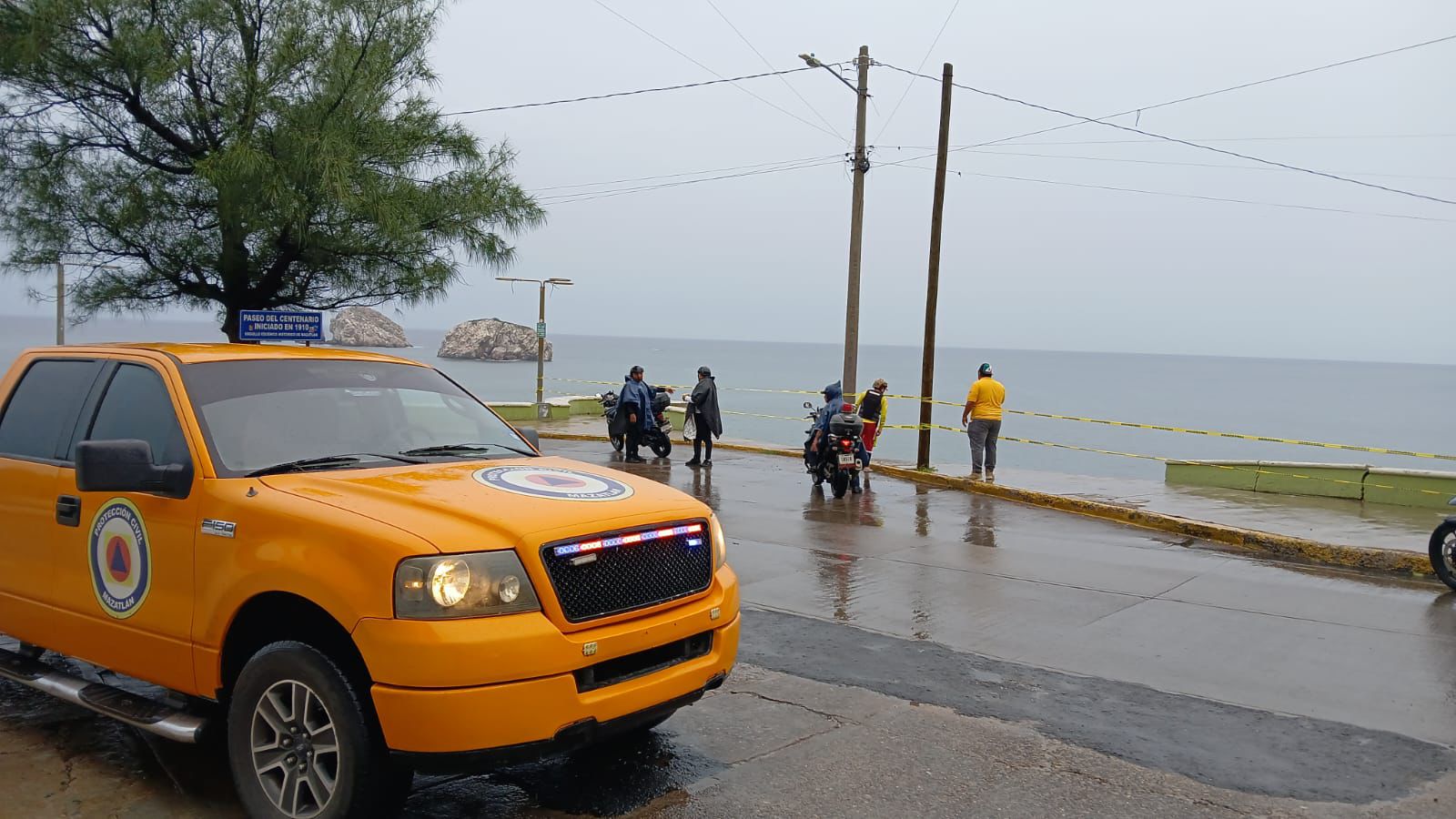 Deslaves por lluvias en Mazatlán