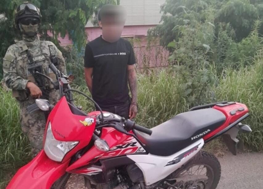 Detenido por andar en moto robada