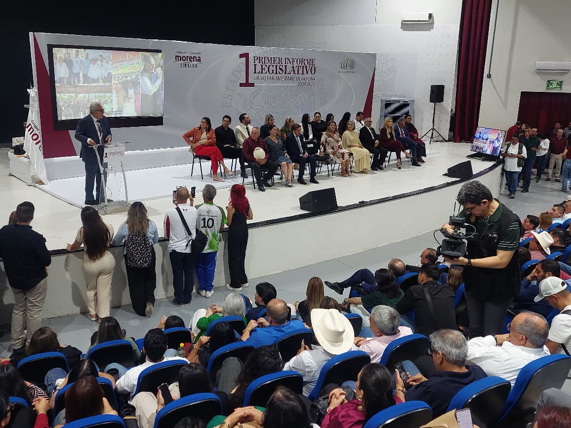 Diputados de Morena presentan su Primer Informe Legislativo en Salvador Alvarado; asiste Rocha
