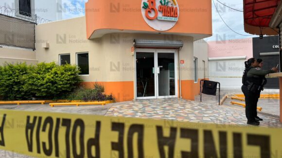 Ejecutan a mesero en restaurante de jugos de la colonia Gabriel Leyva en Culiacán, Sinaloa; ocurrió a unos metros del Hospital Civil