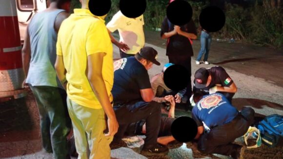 Motociclista resulta lesionado al ser impactado por un vehículo en Mazatlán