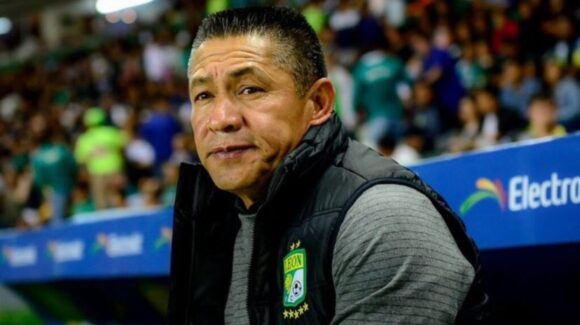 Club León anuncia a Ignacio Ambriz como nuevo Director Técnico