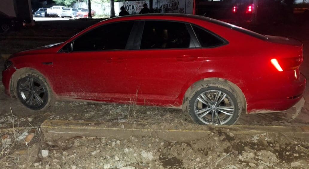 En distintos hechos, recuperan dos vehículos robados al norte de Culiacán