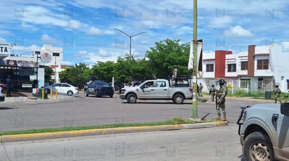 Balacera en el sector La Conquista en Culiacán, Sinaloa; se enfrentan gatilleros con militares