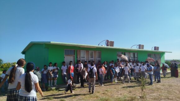 “Tenemos 6 años sin energía eléctrica y equipamiento en mal estado”, dice director de Telebachillerato de El Jitzamuri, Ahome