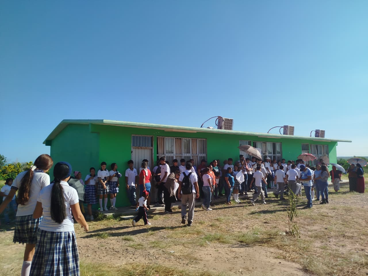 Escuelas sin luz en el Jitzamuri, Ahome
