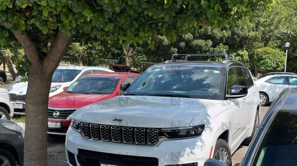 ¡Fuera de peligro! Darán de alta a escolta herido en intento de despojo de camioneta donde iba su nieta: Gobernador
