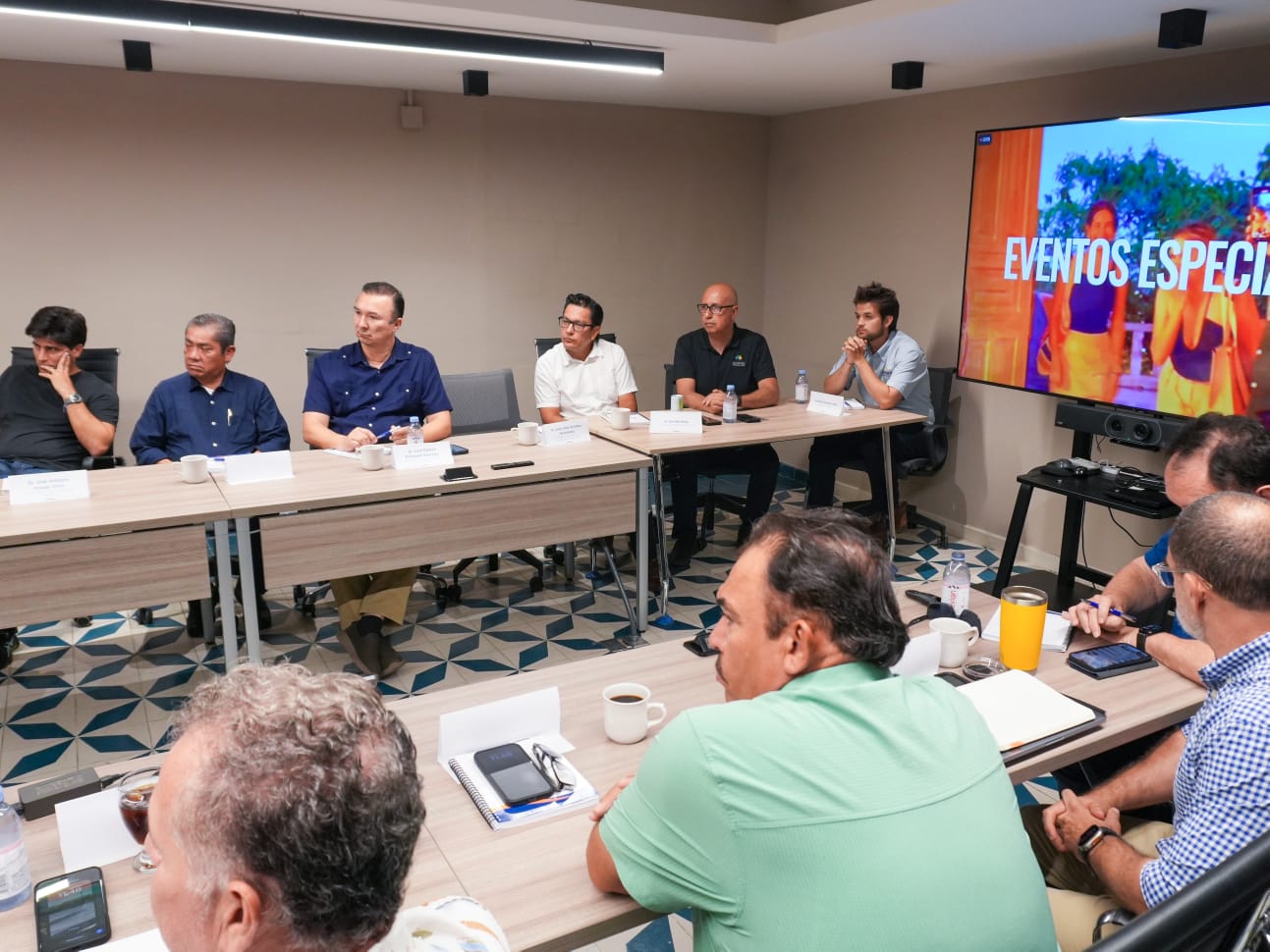 Impulsan conectividad para Mazatlán