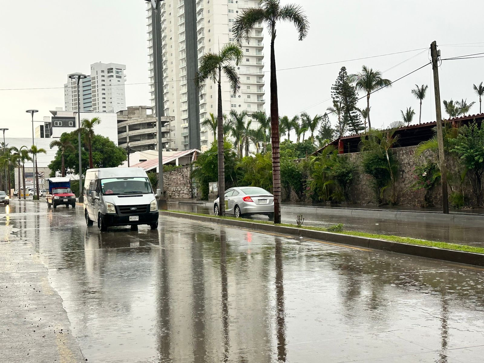 Lluvias en el puerto de Mazatlán