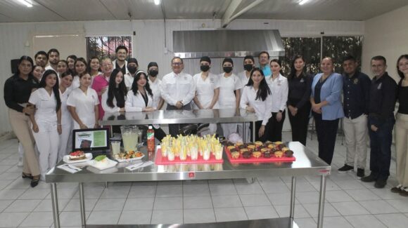 Nuevos laboratorios de Gastronomía y Nutrición fortalecen formación de estudiantes en la UAdeO Guasave