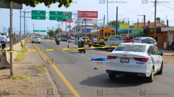 Pierde la vida un adulto mayor que circulaba en su bicicleta tras ser atropellado en la colonia Emiliano Zapata en Mazatlán, Sinaloa