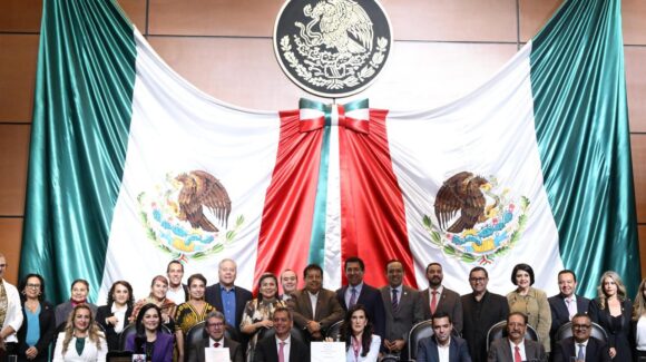Haremos un análisis responsable del Paquete Económico 2026: Ana Ayala