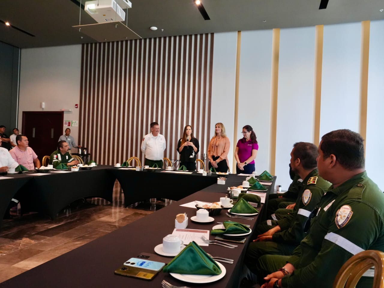 Reconocen a Ángeles Verdes por décadas de servicio y apoyo a los turistas en las carreteras de Sinaloa