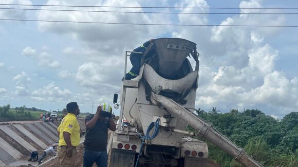 Se electrocuta y fallece trabajador de concretera en Guayparime, Guasave, Sinaloa