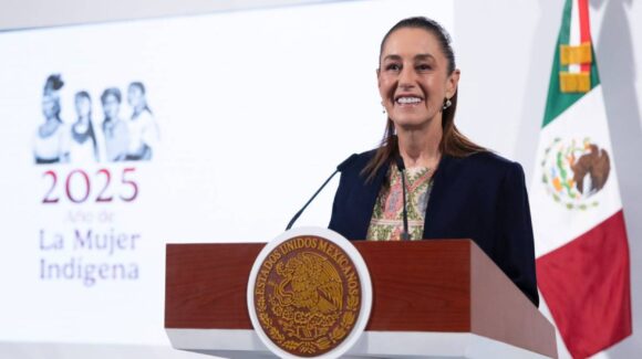 Sheinbaum agradece a más de medio millón de asistentes a sus informes estatales; cierra gira en el Zócalo
