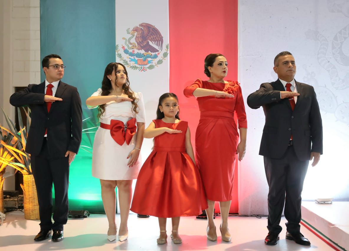 Acto cívico del Grito de Independencia en Navolato, Sinaloa