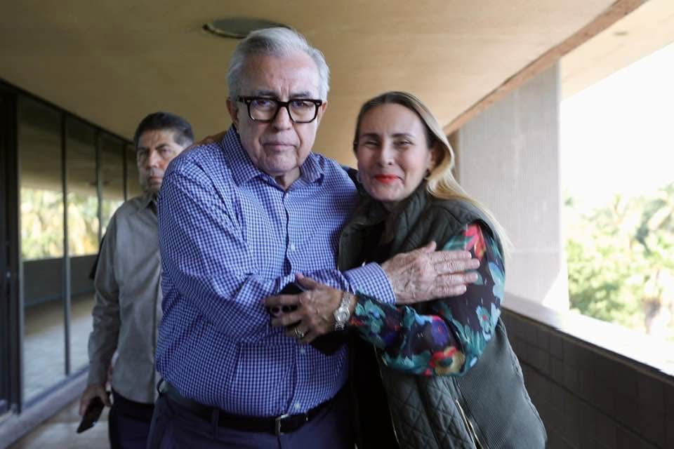Rocha Moya con Adriana del Toro Ochoa