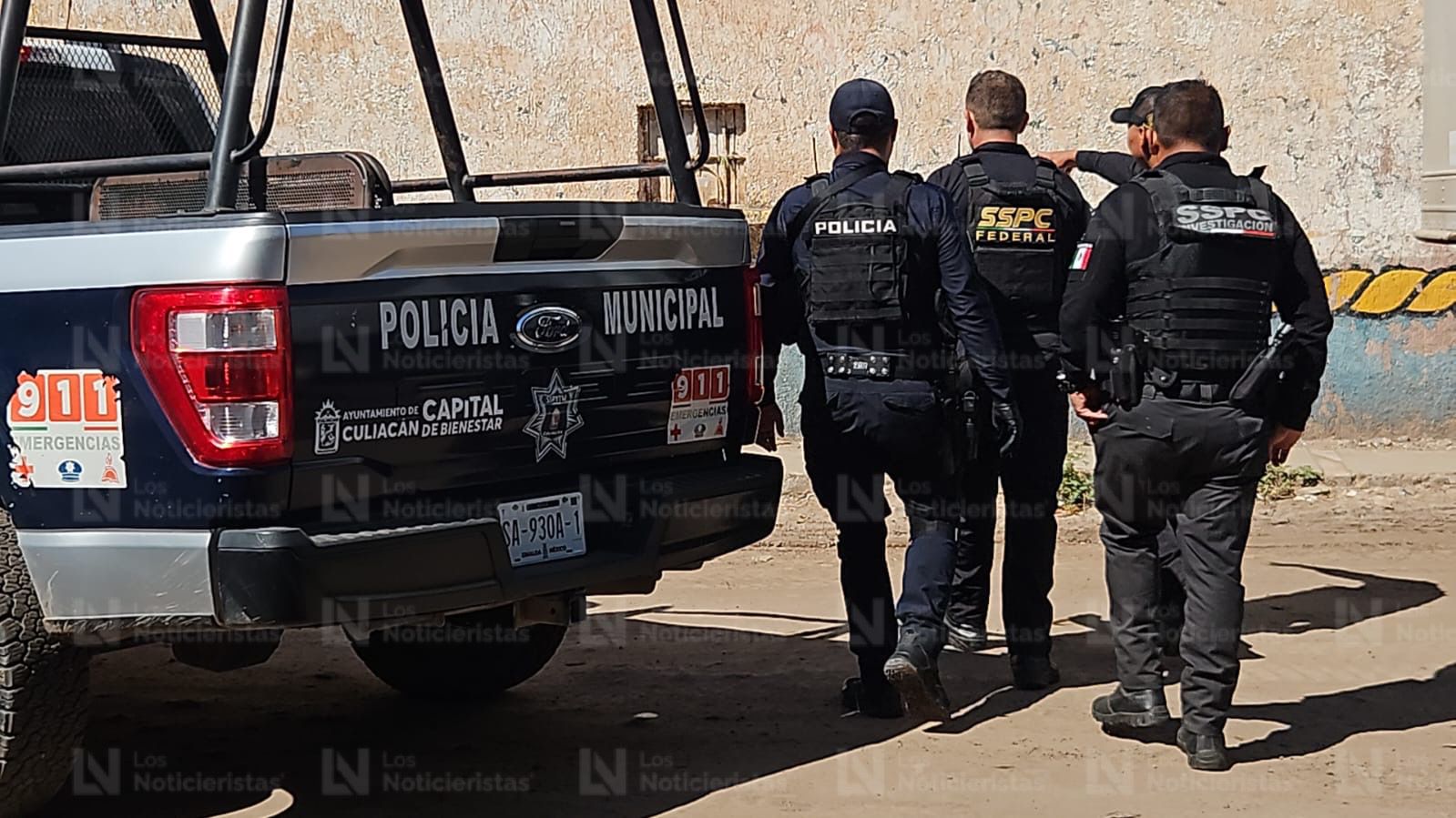 agentes municipales se encargaron de resguardar la escena donde fueron encontrados los restos humanos