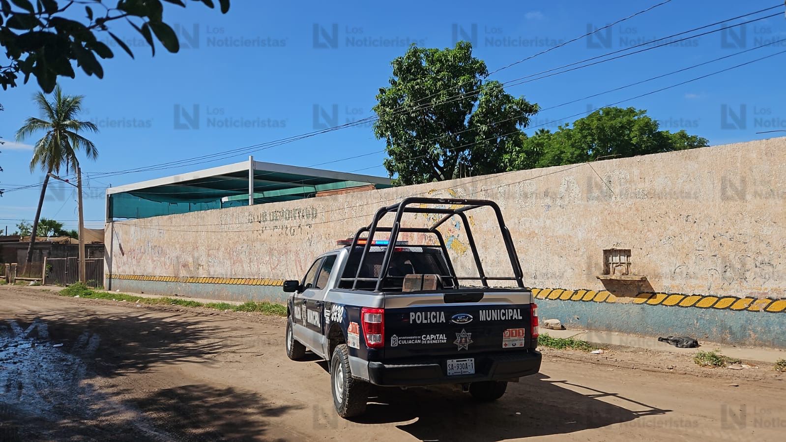 agentes municipales se encargaron de resguardar la escena donde fueron encontrados los restos humanos