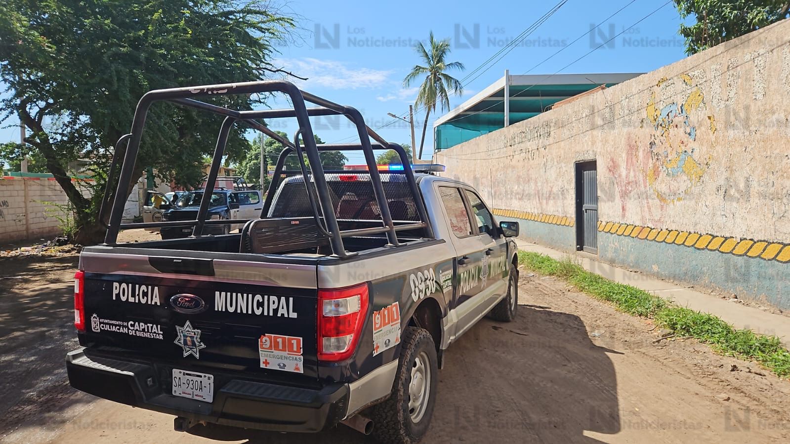agentes municipales se encargaron de resguardar la escena donde fueron encontrados los restos humanos