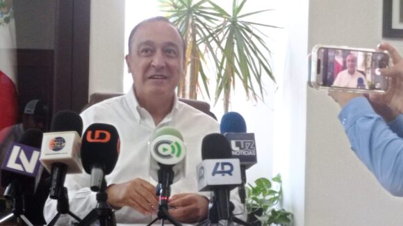 Ahome establece meta de entregar obras antes de diciembre; recurso de Faismun permitirá concretarlas