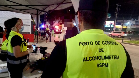 Sancionan a 35 conductores por alcohol durante operativo de fin de semana en Mazatlán, Sinaloa