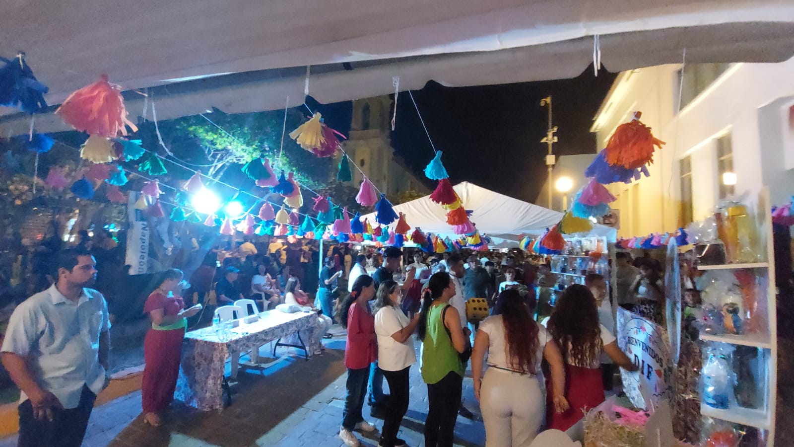 alistan grito de independencia en mazatlan