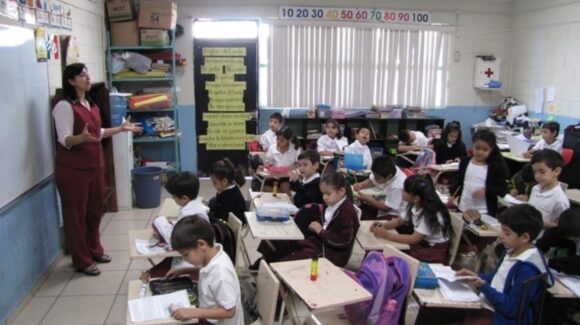 Avanza atención a escuelas sin luz en Sinaloa; algunos planteles ya regresaron a clases presenciales