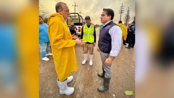 Ayuntamiento y Estado suman esfuerzos para atender a damnificados en Ahome