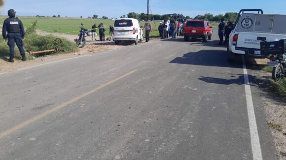 Lo encuentra su propio hermano ejecutado a balazos en Sataya, Navolato