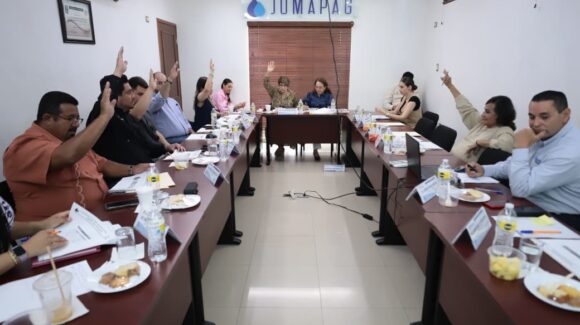 Aprueba Consejo de Jumapag compra de vehículos y equipo de cómputo por 2 mdp