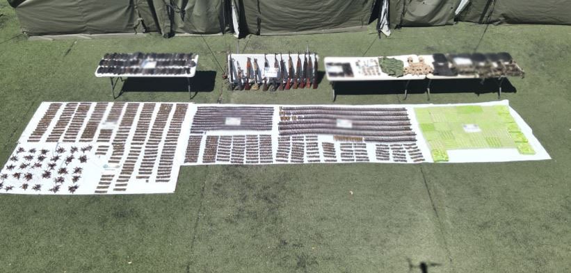 armamento y explosivos asegurados