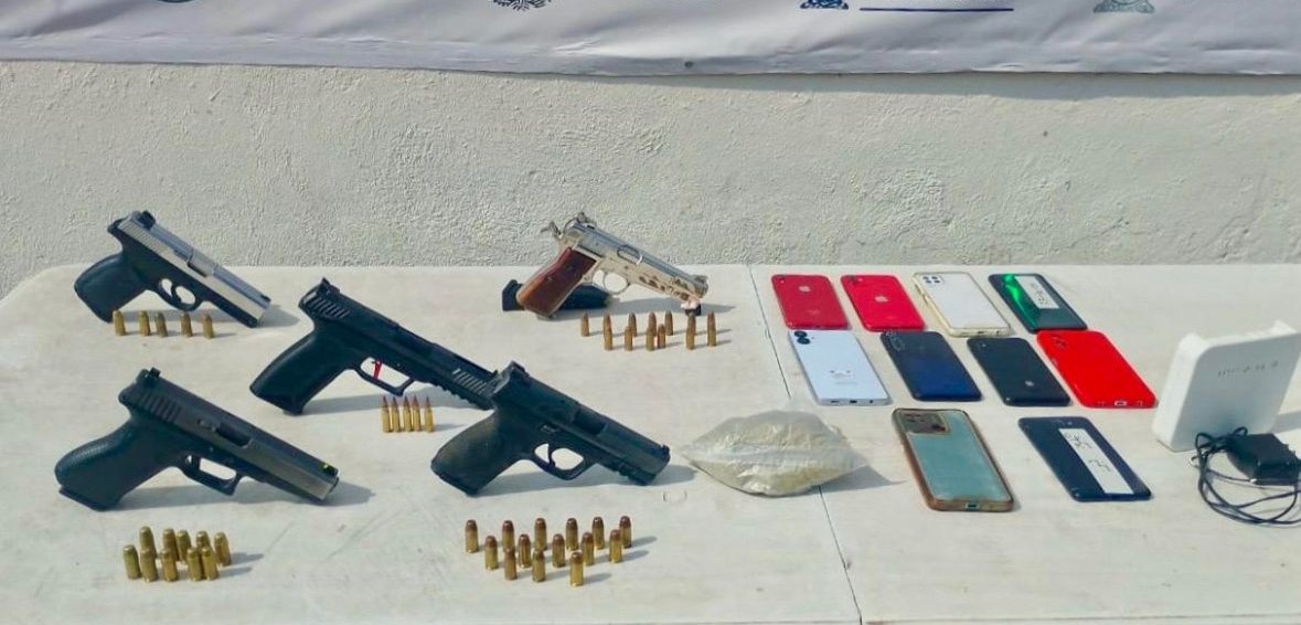 Armas, celulares, droga y un módem asegurado en el penal de Aguaruto, en Sinaloa