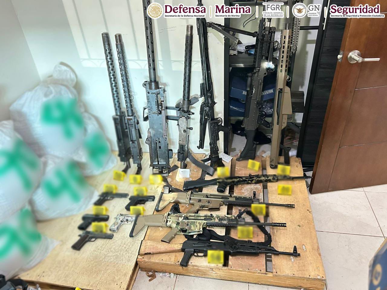 armas decomisadas tras cateo en culiacan