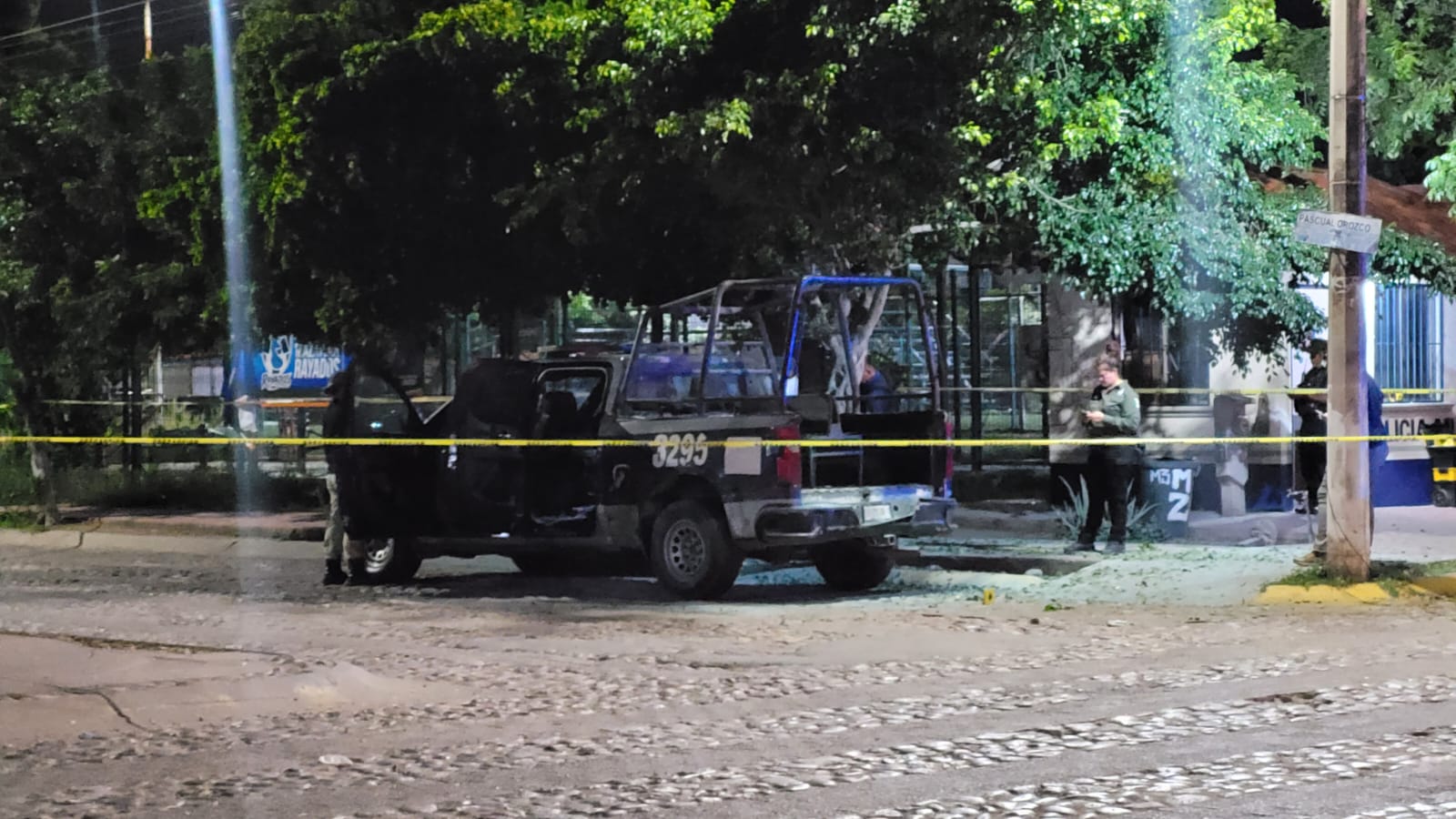Arrojan explosivos a una patrulla en Los Sauces, Mazatlán