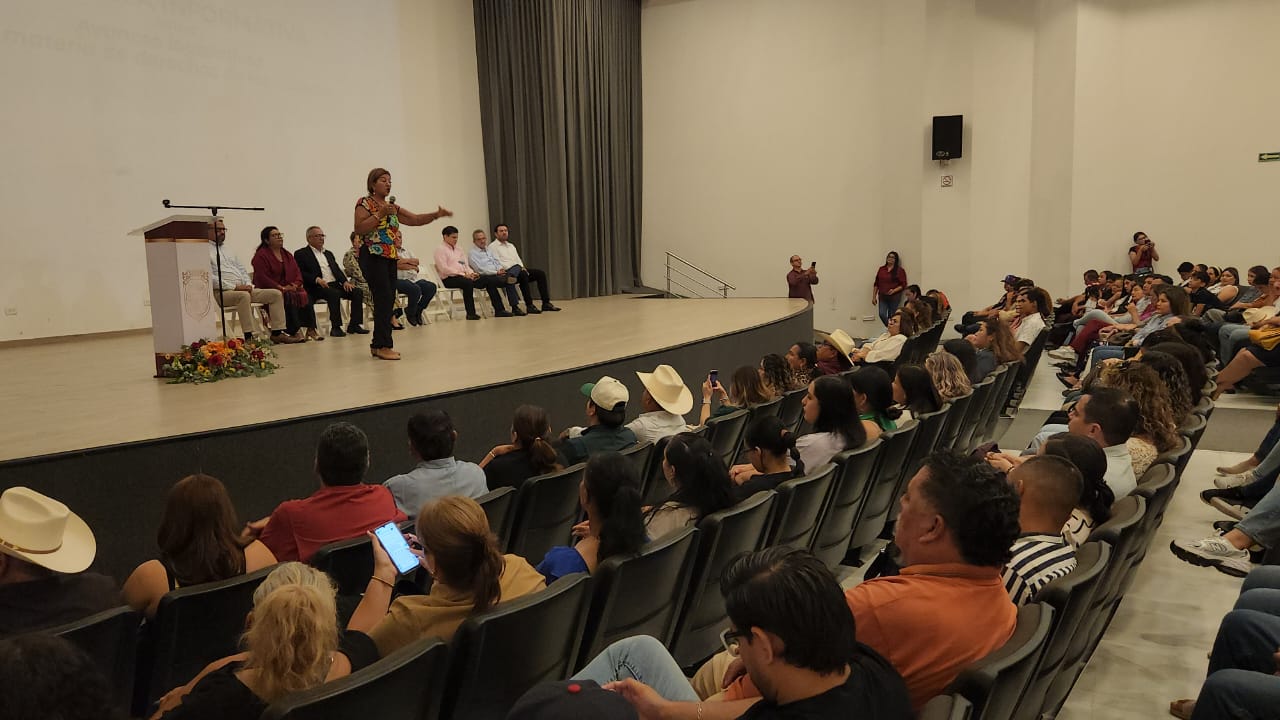 Asamblea Informativa sobre Avances Legislativos en Materia de Derechos de la Mujer en Guasave, Sinaloa