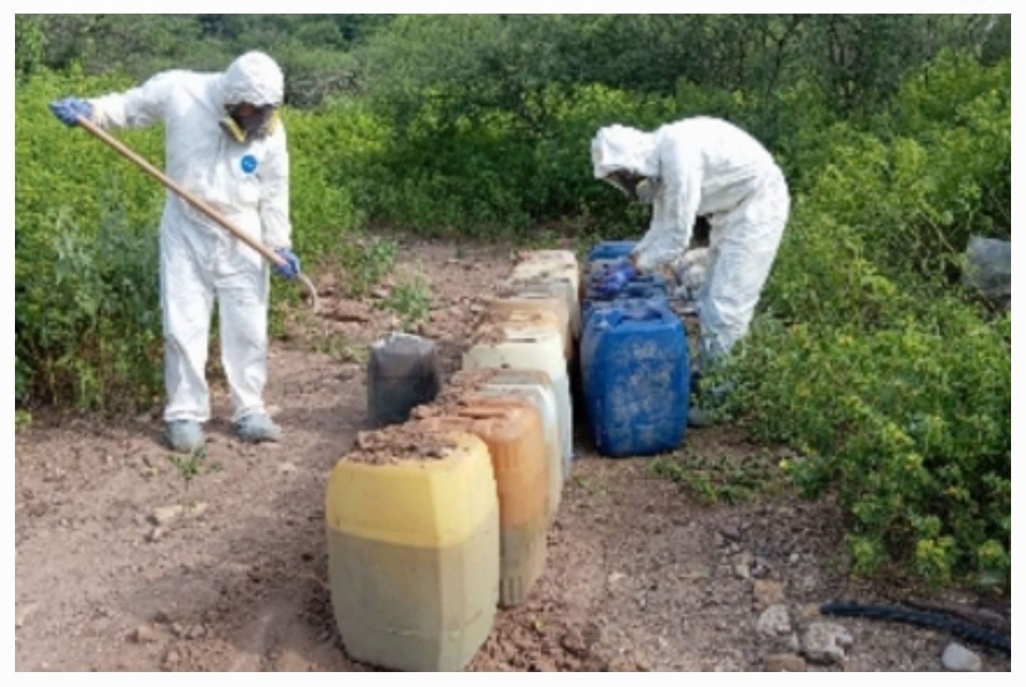Aseguran áreas de almacenamiento de precursores químicos en Culiacán, Elota y Cosalá, en Sinaloa