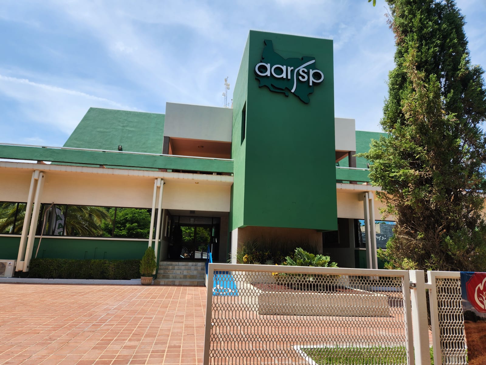 Sede de la Asociación de Agricultores del Río Sinaloa Poniente