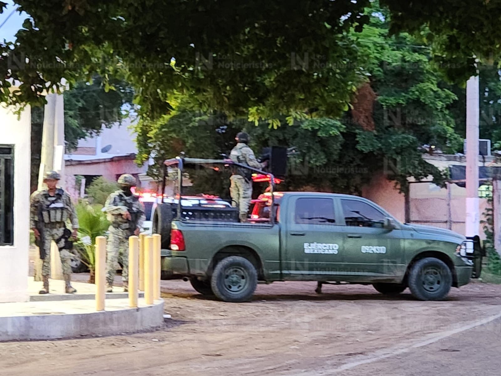 Militares en zona de ataque armado en la colonia Buenos Aires en Culiacán, Sinaloa