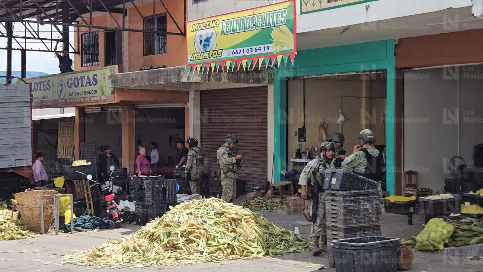Militares en Mercado de Abastos donde se registró un ataque a balazos