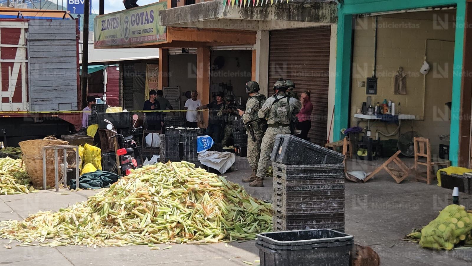Militares en Mercado de Abastos donde se registró un ataque a balazos