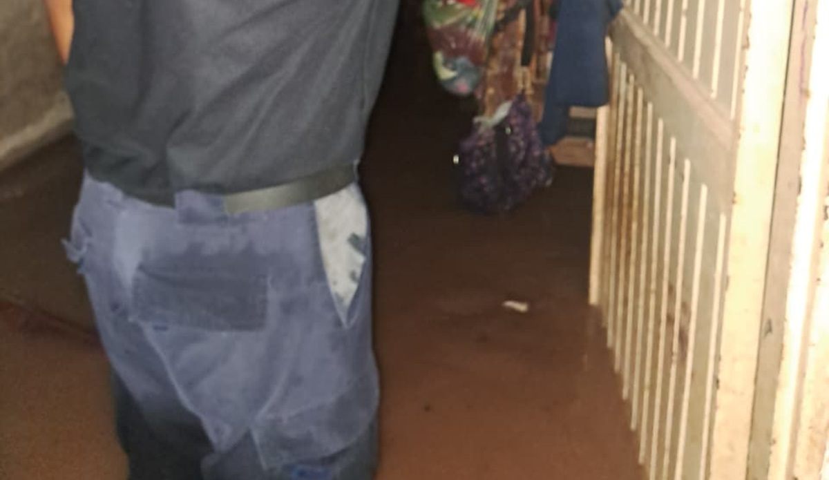 Atienden a familias afectadas por intensa lluvia en Ahome