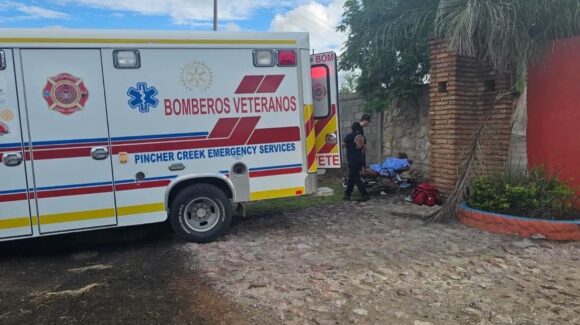 Localizan a sujeto gravemente golpeado en las inmediaciones del Rancho San Juan, al norte de Mazatlán, Sinaloa