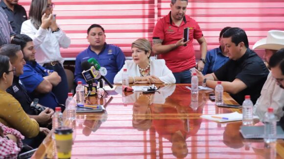 Reconocen trabajo de equipo de auxilio ante “Lorena”; reforzarán acciones contra el dengue en Guasave
