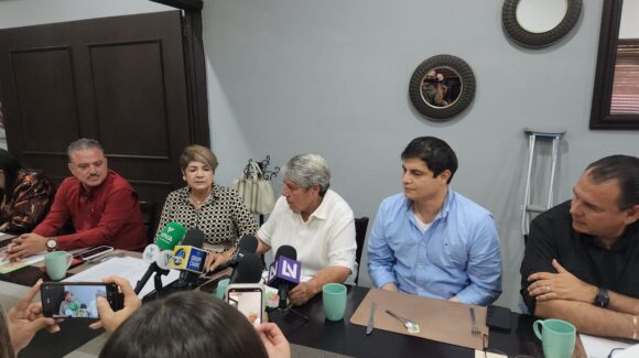 Martha Dagnino impulsa iniciativa para blindar órganos de control en ayuntamientos