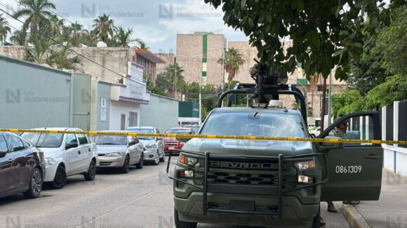 Era Luis Omar, jefe de farmacia del IMSS, el ejecutado cerca del hospital en la Guadalupe en Culiacán, Sinaloa