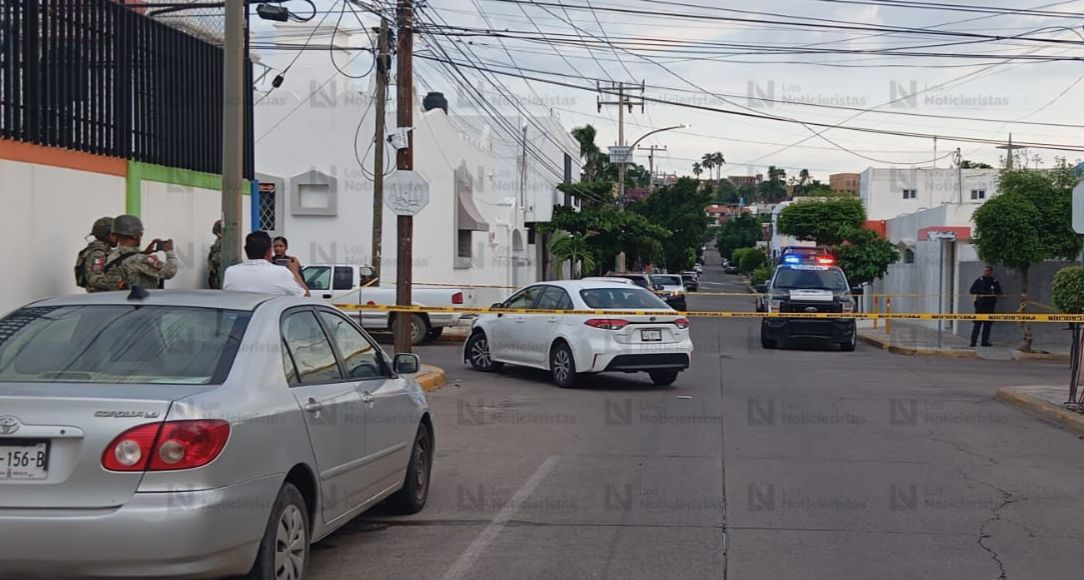 Carro baleado en Culiacán tras balacera
